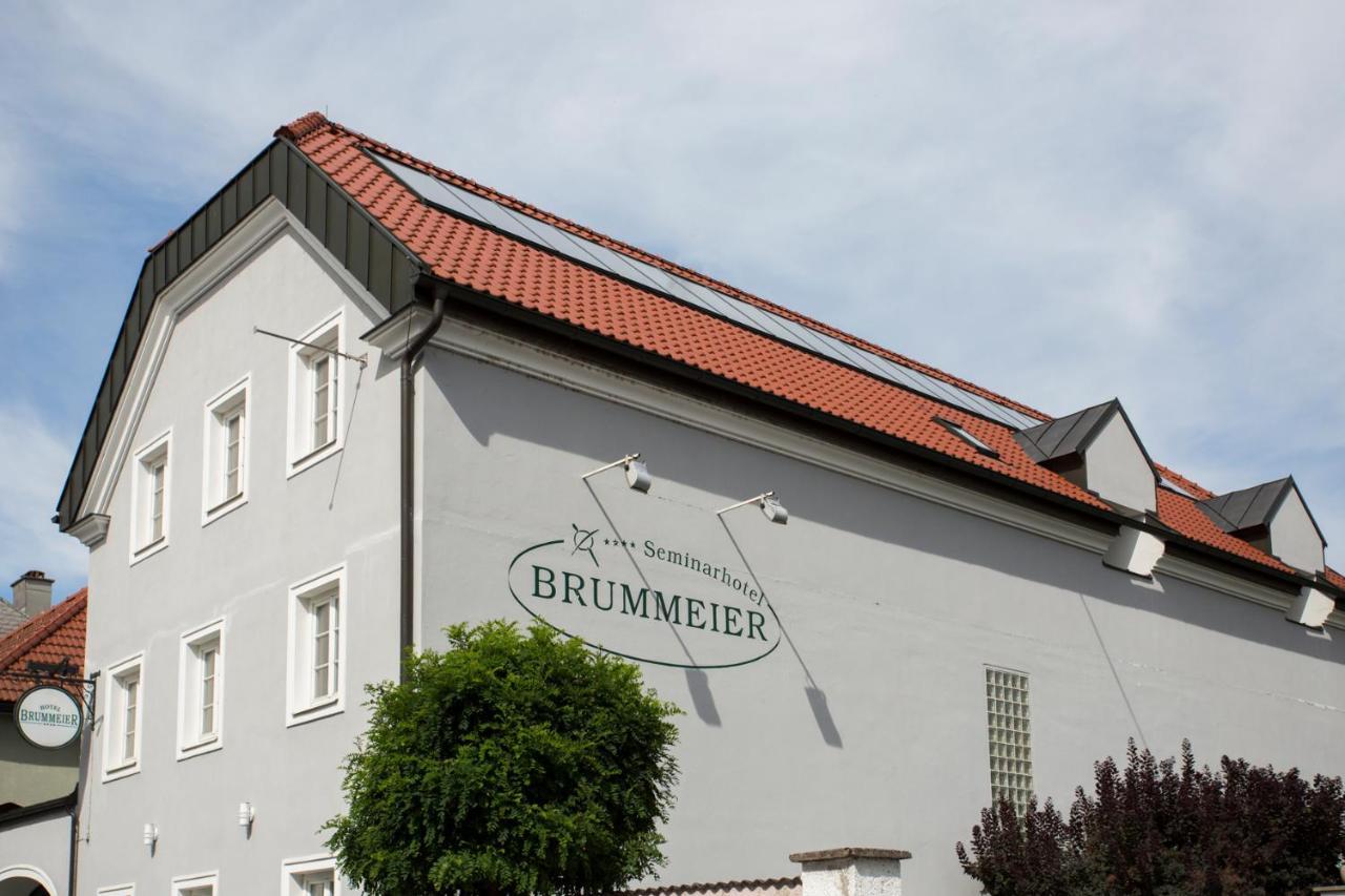 Hotel Brummeier Eferding エクステリア 写真